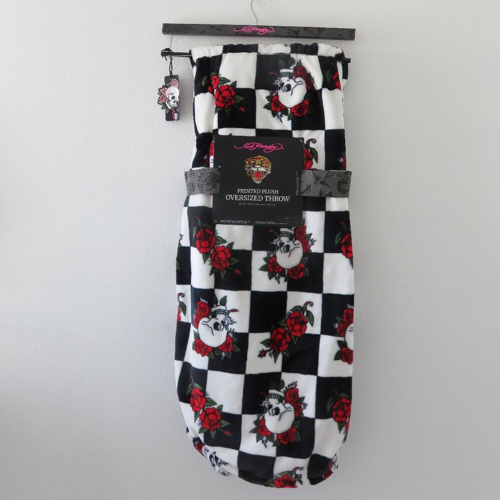 Ed Hardy Black And White Checkered Skull Roses Oversized Throw 60 x 70" in